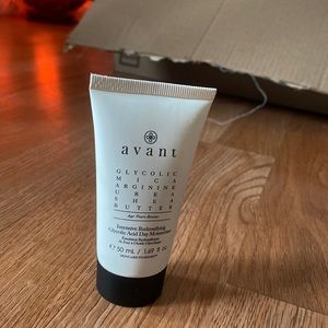 Avant glycolic acid rejuvenating face exfoliator